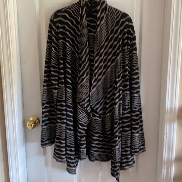 Tianello black and Tan M cardigan top - Picture 1 of 6